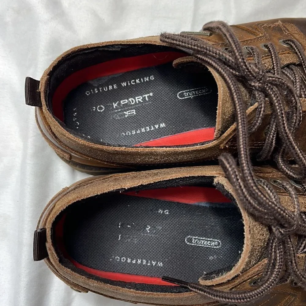Rockport Hydro-Sheild Waterproof Rugged Bucks II Leather Oxfords. Size 10.